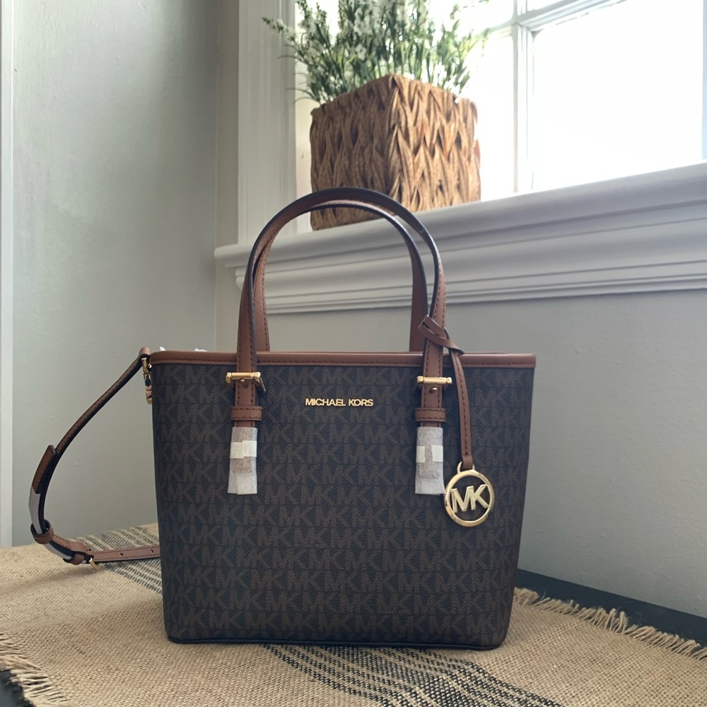 🎁 Michael Kors Jet Set Tote, Medium, Crossbody Wear